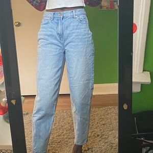 Mom jeans